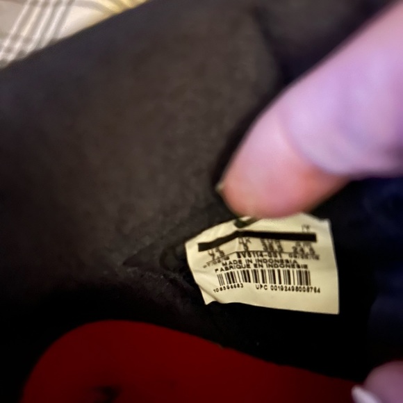 Woman’s Nike sneakers. Wore maybe three times. - Picture 5 of 5